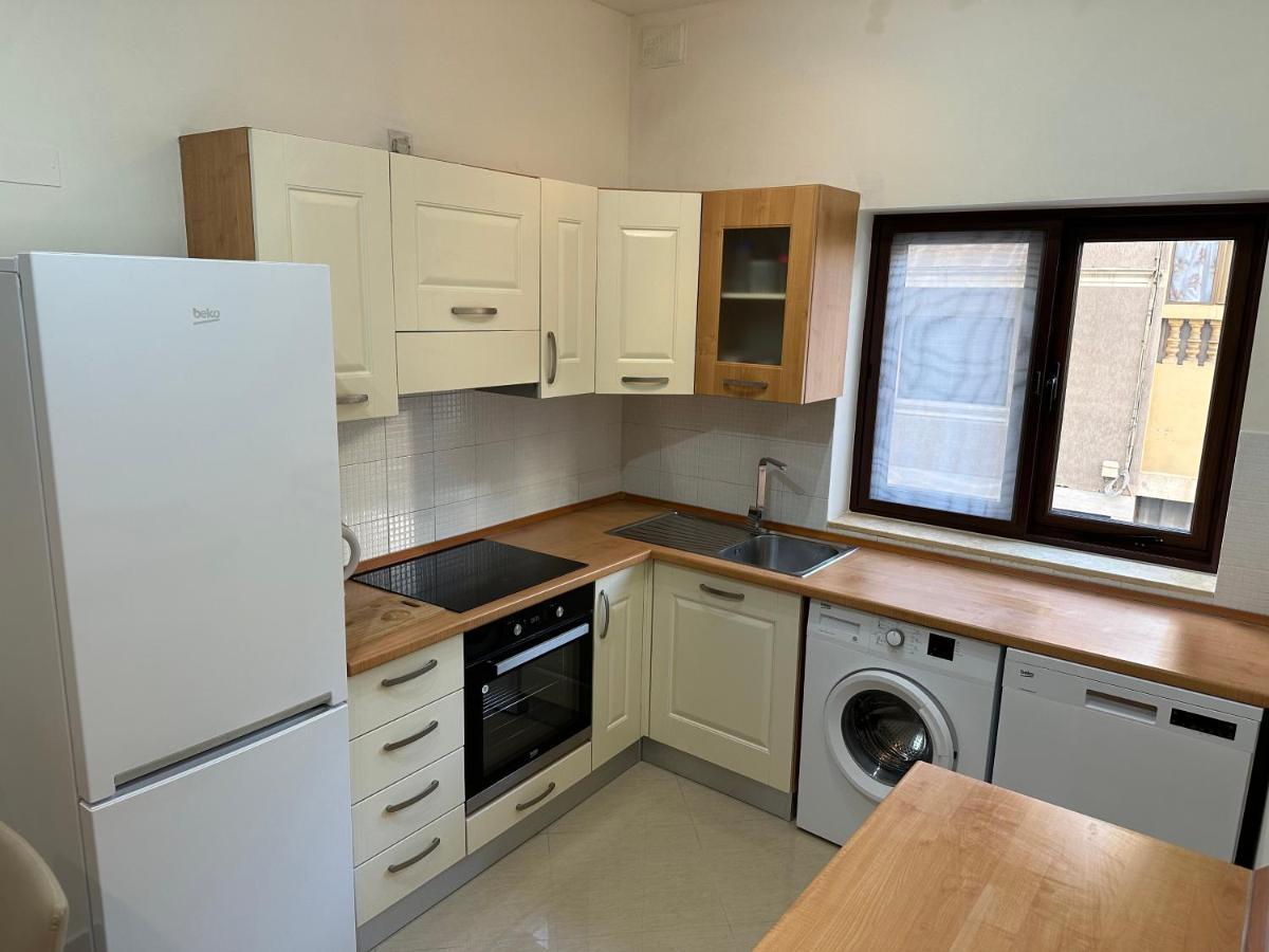 Ewa Apt - 3-Bedrooms Apt Near Sliema - St Julians Seafront Gzira Exterior foto